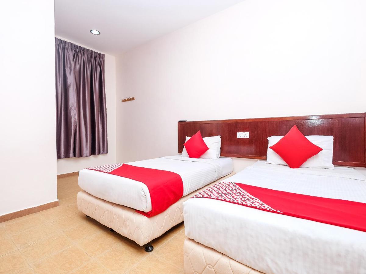 Oyo 984 Kings Hotel Kuantan Exterior foto